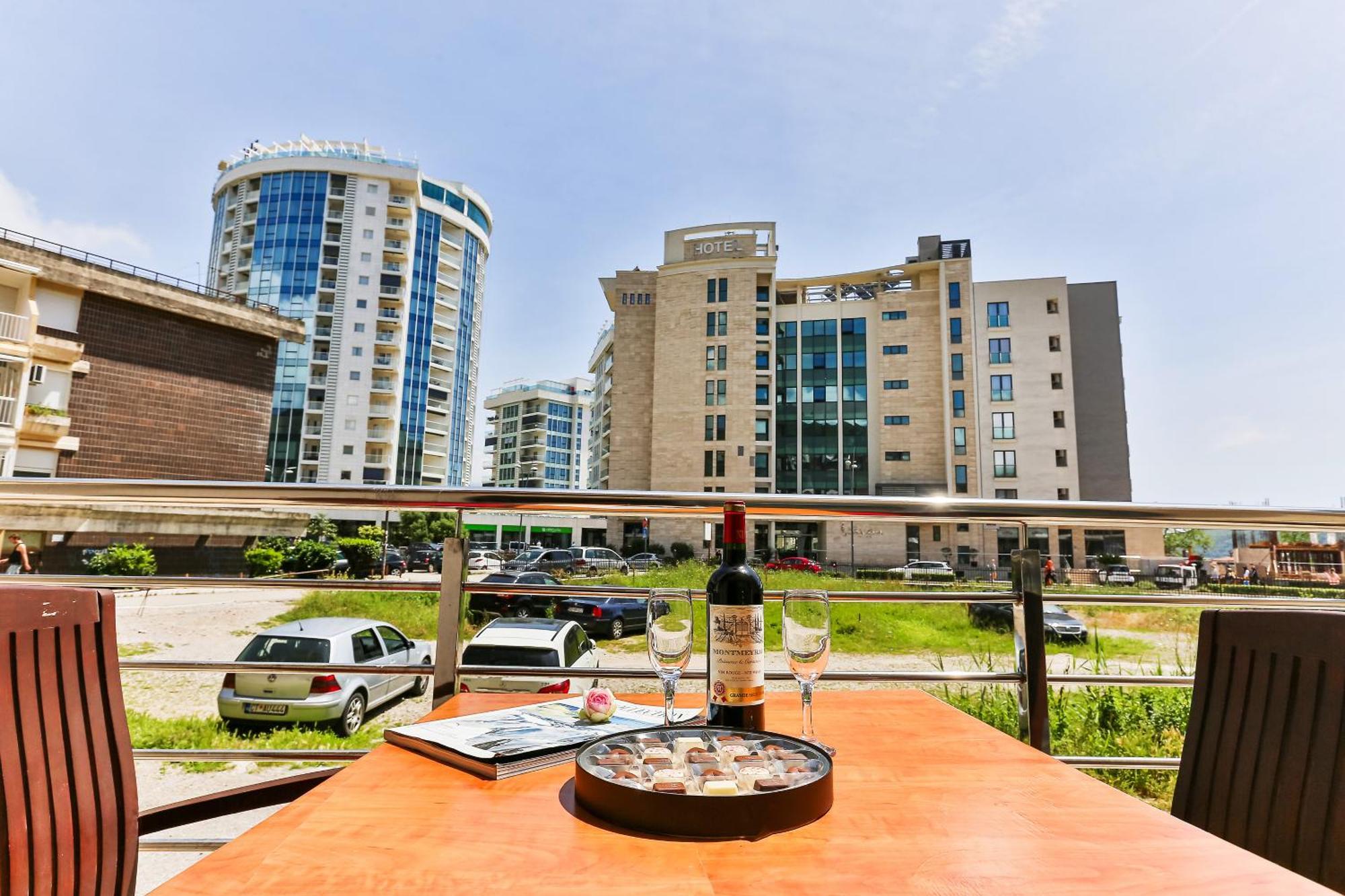 City Montesun Apartments 2 Budva Ngoại thất bức ảnh