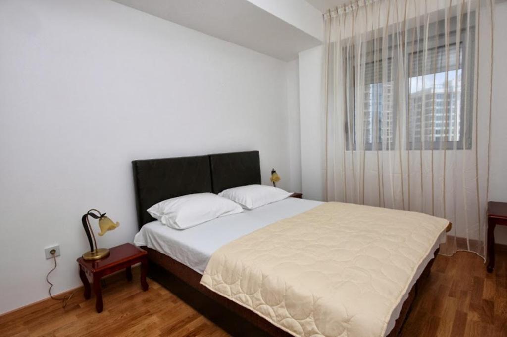 City Montesun Apartments 2 Budva Ngoại thất bức ảnh